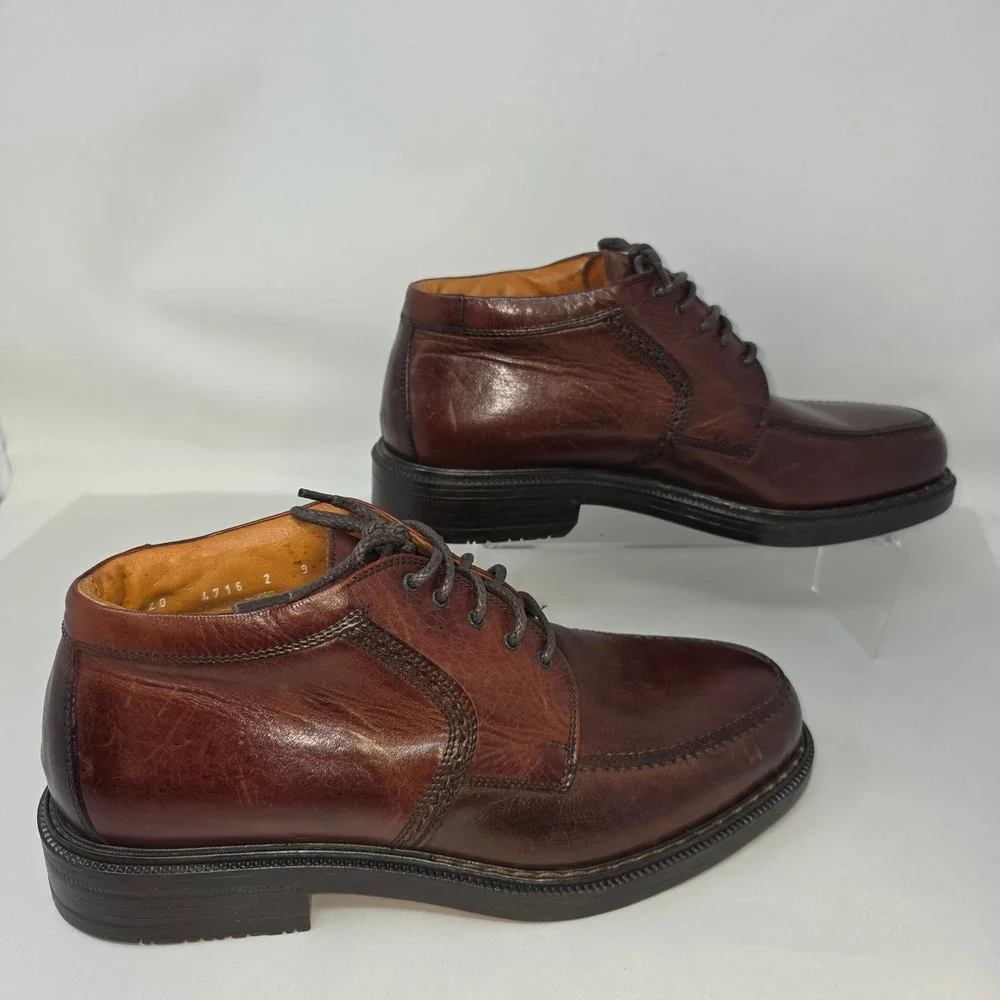 Johnston & Murphy UrbanDeck Boots Men 9 Brown Leather Moc Toe Made in Italy Good